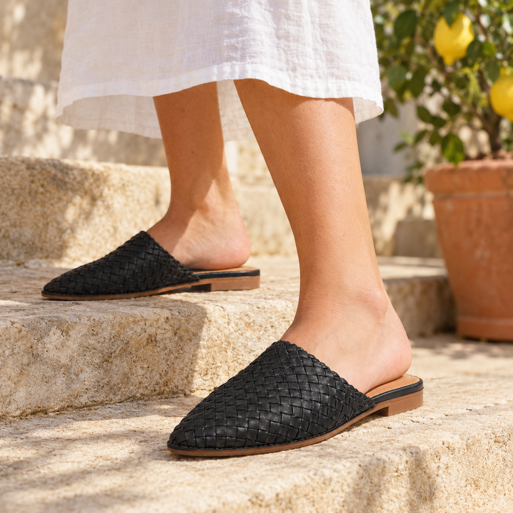 The Taormina Orthopedic Sandals - Black - on foot side