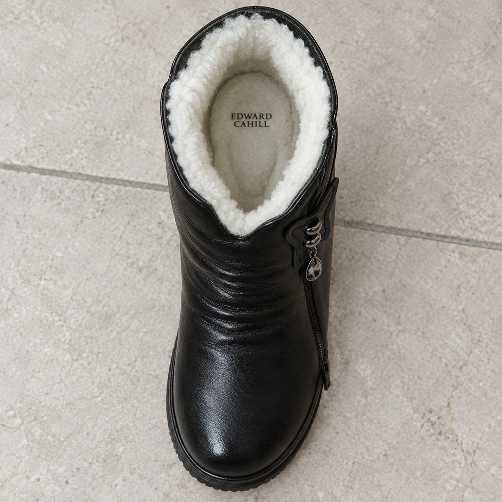 Todi Orthopedic Ankle Boots in Black (footbed)