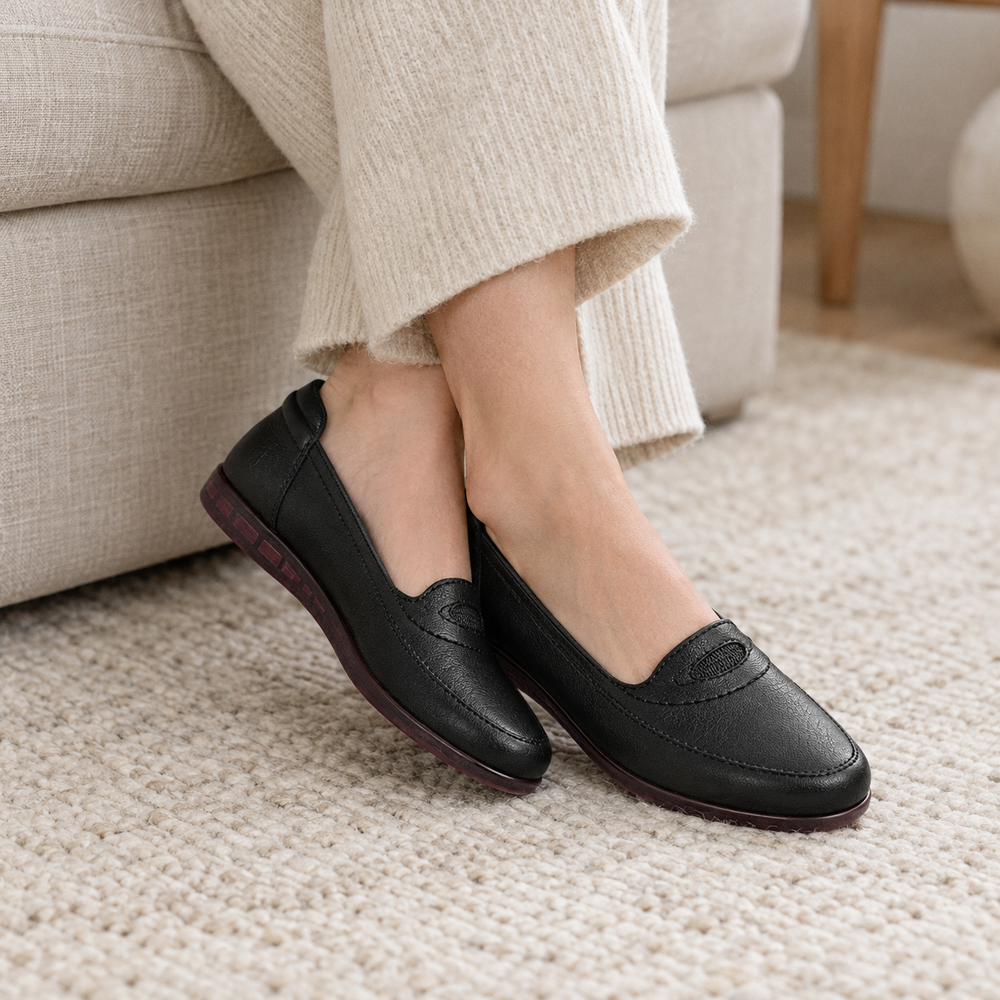 Brescia Orthopedic Flats - Black - on foot side