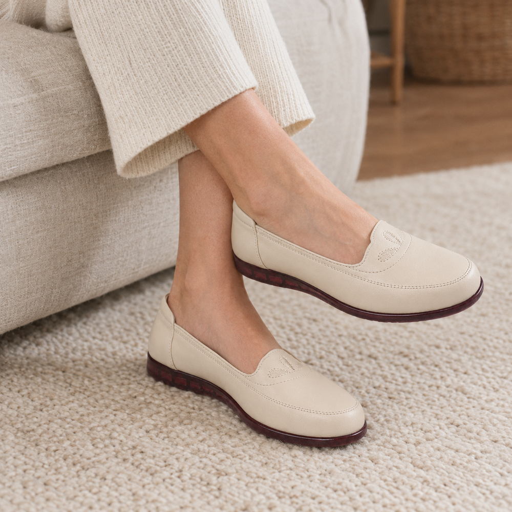 Brescia Orthopedic Flats - Off-White - on foot side