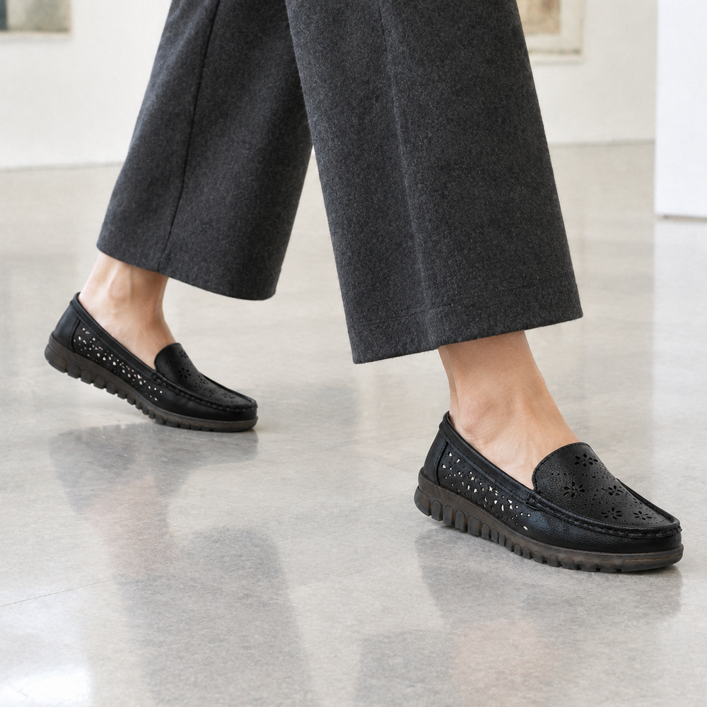 Salerno Orthopedic Loafers - Black - on foot