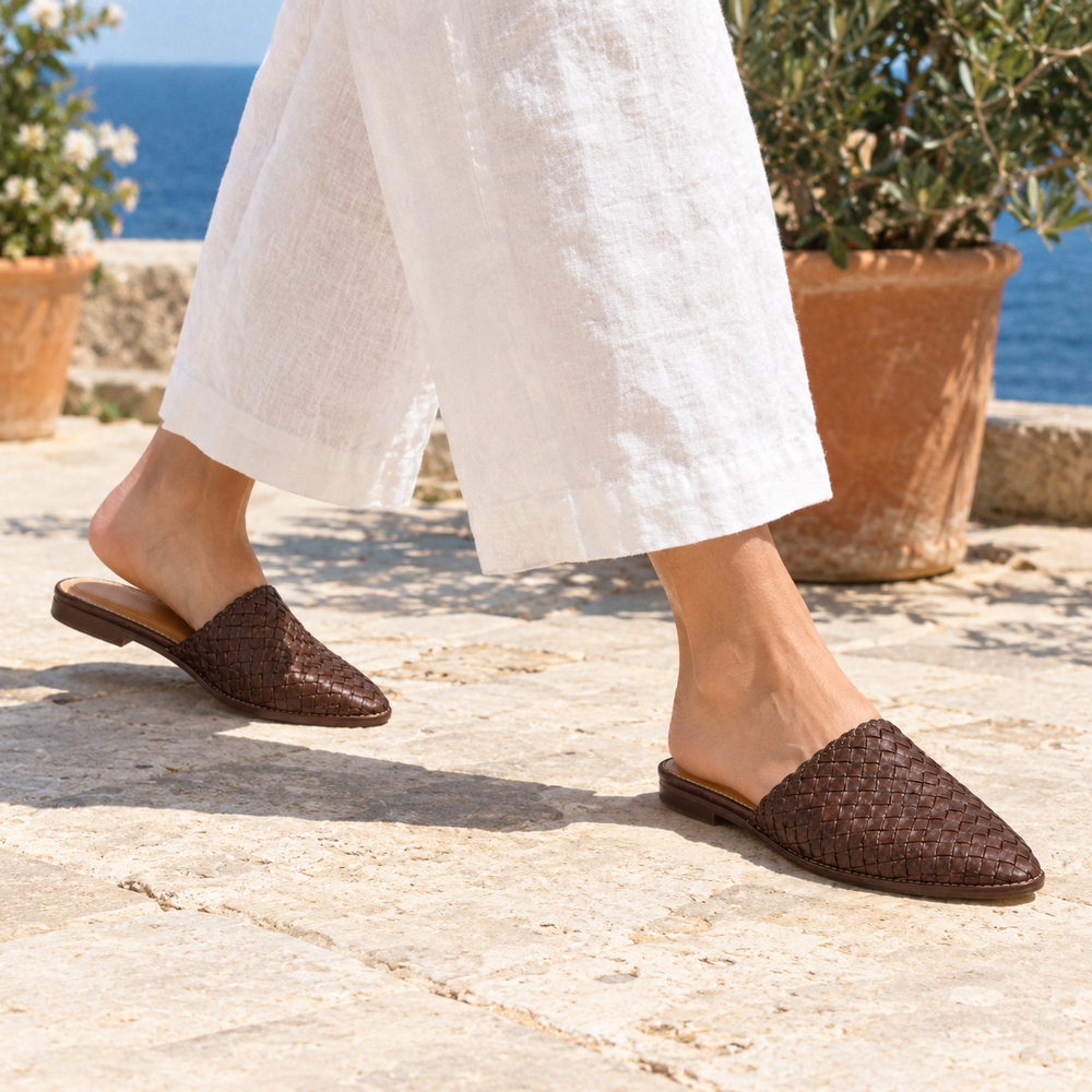 The Taormina Orthopedic Sandals - Chocolate - on foot