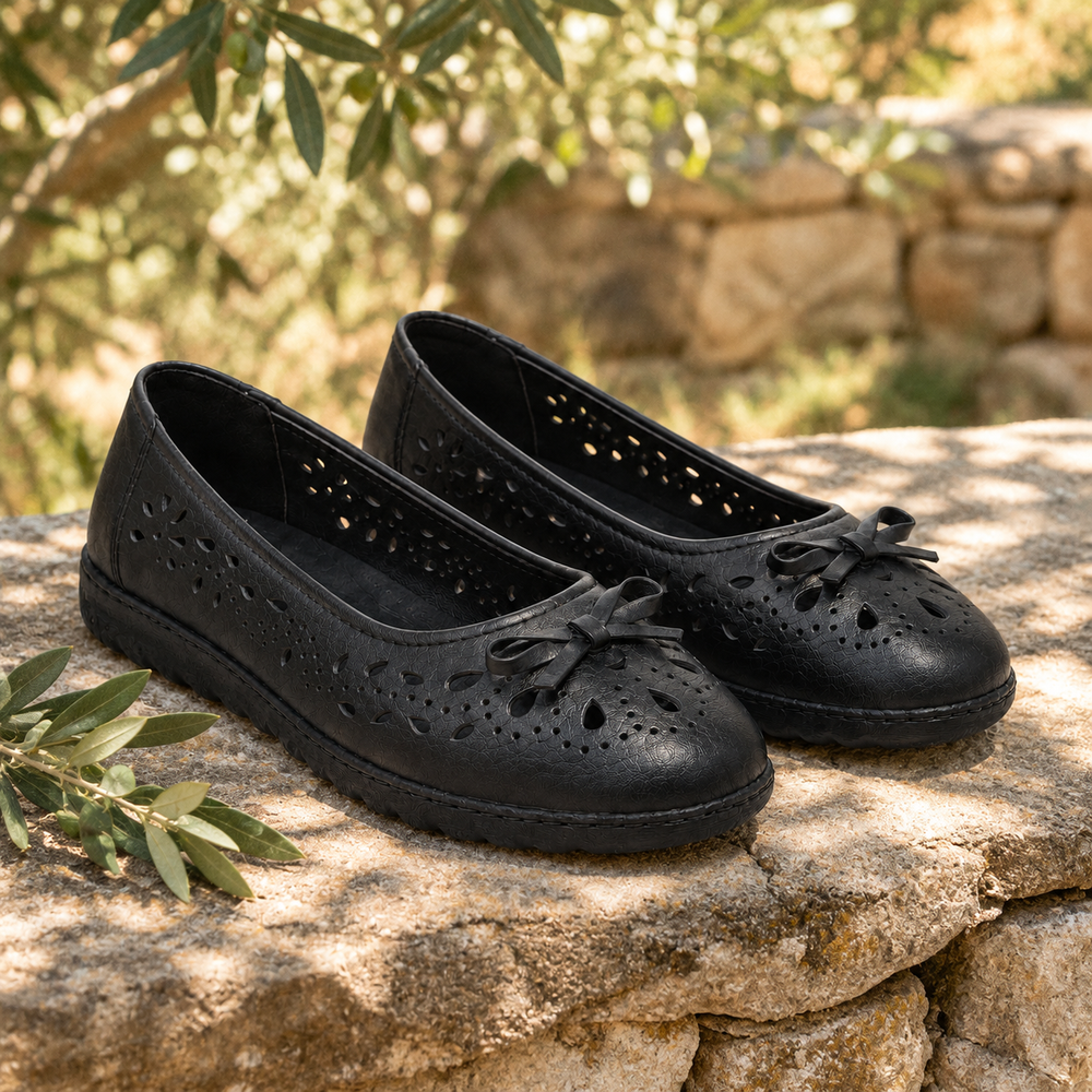 Vicenza Orthopedic Sandals - Black - styled